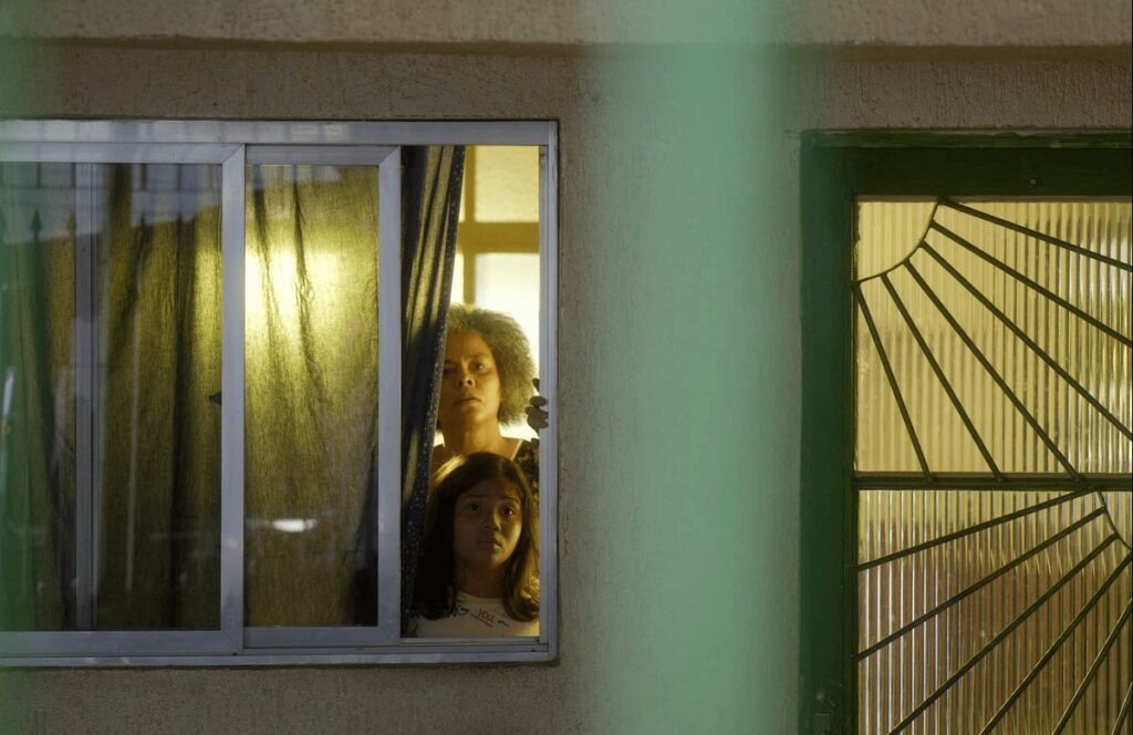 Image de contenu d'interview